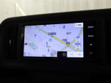【ナビゲーション】装着車です、初めての道の案内はもちろん!音楽やラジオ等を聞きながらのドライブもお楽しみ頂けそうですね
