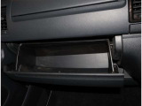 トヨタディーラーだからこそ安心保証♪トヨタロングラン保証1年間付き(無料)走行距離無制限♪全国約5000店のトヨタ販売店にてメンテナンスや万一の故障の対応が可能ですので安心です♪