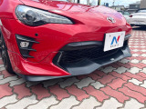【TRDエアロ】人気のTRDエアロを装備!クルマの外観がよりスタイリッシュになり、街中で存在感あふれる1台に♪将来買い替える時にもリセールに影響しやすく、価値ある人気の装備です!
