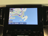 いまや必須装備「ナビゲーション」搭載!知らない場所にスイスイッとドライブ。もう、これなしではハンドルを握れませんね!でも運転中の操作は危険ですのでご注意ですね☆