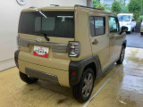 当店では車両本体価格以外に、諸費用を含めた支払総額も表示しておりますので、お客様の予算にピッタリのおクルマお選びができます。コーティングやJAFをセットにしたオトクな購入パックも好評です。