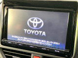 【大画面ナビ】人気の大型9インチナビを装備。存在感のある大画面はインパクト大!ナビ利用時のマップ表示は見やすく、テレビやDVDは臨場感がアップ!いつものドライブがグッと楽しくなります♪