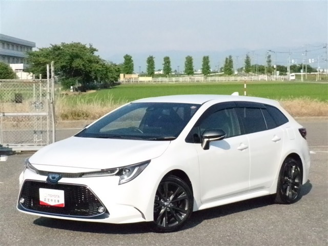 カローラツーリング 1.8 ハイブリッド W×B E-Four 4WD 