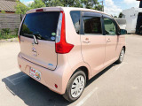 お客様のご予算帯に合わせたお車を常時100台以上取り揃えています!当社のスタッフがお客様のお車選びをしっかりサポートしご提案させていただきます!
