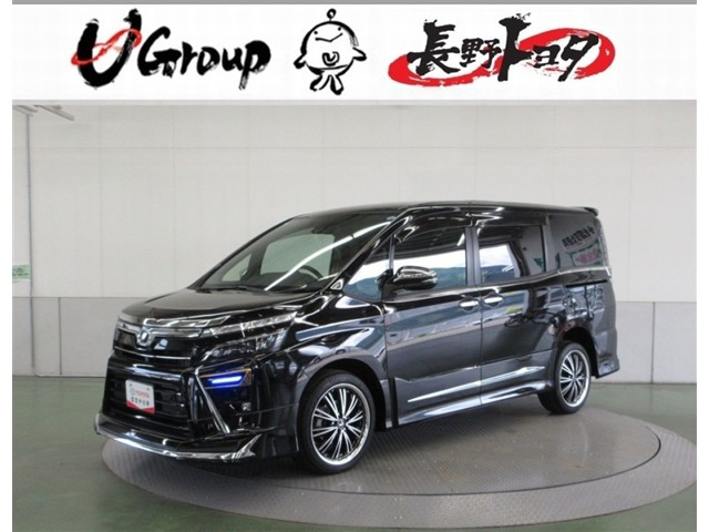 ヴォクシー 2.0 ZS 煌II 4WD 