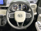 【ステアリングスイッチ】運転中、前方から目線をそらすことなく、オーディオ等の操作が可能な便利機能!安心&快適なドライブを演出してくれます♪