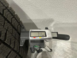 冬タイヤ溝です
