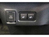 シートヒーターは、エアコンで車内を温めるよりも早くシートが温まるので、寒い季節も快適になります。