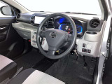 この車で色んな場所へドライブに出かけてみませんか。