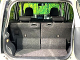 普段のお買い物や通勤、送迎等に十分な荷室スペースを確保しております。セカンドシートを倒すと、大きな荷物の積載も可能です♪