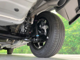 お車を安心してお乗りいただく為には、足回りの定期点検が欠かせません。サービスサポート(有償保証)では無料点検もご提供しており、安心のカーライフをお過ごしいただけるサポート体制が整っています。