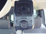 ◆【ドライブレコーダー】映像・音声などを記録する自動車用の装置です。もしもの事故の際の記録はもちろん、旅行の際の思い出としてドライブの映像を楽しむことができます。