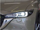 【LEDヘッドライト】省電力で長寿命の明るく運転しやすいLEDヘッドランプです。明るく照らすので暗い夜道からお客様を守ってくれます。お近くの広島マツダまでお越しください。