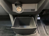 グローブボックスも大きく使いやすいです。