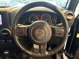ハンドルを握れば目の前にJeepワールドが広がります!