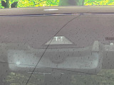 【トヨタセーフティセンス】走行中に前方の車両等を認識し、衝突しそうな時は警報とブレーキで衝突回避と被害軽減をアシスト。より安全にドライブをお楽しみいただけます。