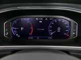 様々な表示が出来るDigital Cockpit Proを装備!