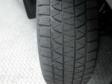 納車時にはノーマルタイヤにてお納めいたします