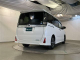 車検や点検・整備も大阪トヨペットにお任せください。お客様の快適なカーライフを長く安心サポートいたします。