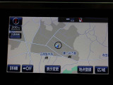 純正ナビを装備。タッチパネル式で使いやすく、お出かけもラクラクです。
