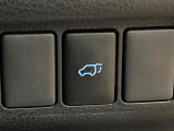 【パワーバックドア】スマートキーや運転席のボタンを押すだけでリアゲートが自動で開閉します!荷物を持っている時や、高い位置にあるバックドアを閉める際に便利な機能です♪