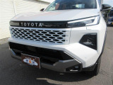 ハイラックス 2.8 Z アドベンチャー ディーゼル 4WD 未使用車 GRスポーツバイザー フ...