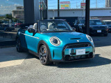 人と違っても、信じる道を走り続ける。違いを否定するのではなく、リスペクトする。MINIは、その一人ひとりの違いをパワーに変えて進化し続けてます
