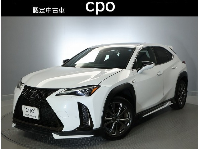UX 200 Fスポーツ 