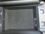 写真では分かりづらい車両状態・細かいお見積り内容は担当、田島宛にお電話頂ければご説明させていただきます。0078-6002-916630。