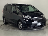 ご覧のように綺麗にクリーニングされており、とてもキレイなボディですよ。外装はもちろん内装も綺麗です。