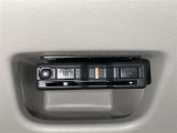 ETC車載器付きです。高速道路の料金所もスムーズに通過できます。