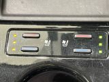 【シートヒーター&ベンチレーション】夏場は涼しい風でお尻や背中の熱やムレを防ぎ、冬はエアコンよりも早く温まってポカポカに!季節を問わず快適に過ごせます。