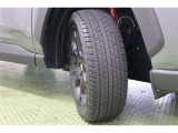 タイヤサイズ 225/60R18。