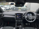 XC40 B4 AWD Rデザイン 4WD 