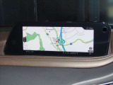 上質なホワイトレザーパッケージ!当社下取りワンオーナー車です♪ナビやETC、360&deg;モニターなど装備も充実しております♪是非この機会にご検討下さい!