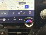 オートエアコンは温度を設定するだけで、自動で風量などを設定してくれます。運転しながら操作も必要ないので、安全性も向上します。