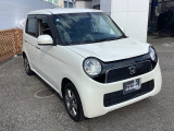 自社整備工場で点検整備をおこなってからお渡ししています。車検が残っている場合は『12ヶ月点検整備』を、車検整備付きの場合は『車検整備』をおこないます。整備費用は車両本体価格に含まれています。