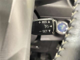 【クルーズコントロール】アクセル操作をしなくても車が自動でスピードを保ってくれ、高速道路での長距離走行が楽に♪