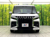 弊社では、全車『修復歴なし』のお車のみ取り扱っております。専任バイヤーによる厳選した仕入れの後、入庫後の車両チェックを行い、ネクステージが認定した高品質な中古車をご提供しております。