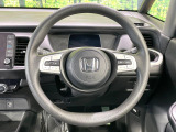 【ステアリングスイッチ】運転中、前方から目線をそらすことなく、オーディオ等の操作が可能な便利機能!安心&快適なドライブを演出してくれます♪