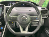 【純正革巻きステアリング】上質な革を使用することで、手にしっかり馴染みとても運転しやすいハンドルです♪