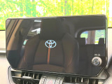 【純正10型ナビ】人気の純正ナビを装備。オーディオ機能も充実しており、Bluetooth接続すればお持ちのスマホやMP3プレイヤーの音楽を再生可能!毎日の運転がさらに楽しくなります!!