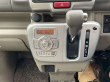 4A/T・エアコン操作部