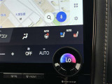 デュアルエアコンとは、運転席と助手席で、個別に温度設定ができる機能です。気温の感じ方は、人それぞれ違うもの。乗る人に優しい機能ですね。