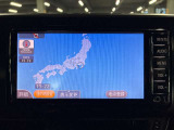 ディスプレイオーディオやカーナビは、現代のドライブにおいて欠かせない装備のひとつです。初めての場所でも迷いにくく、快適なルート案内で運転をサポートします。移動中のエンターテインメント性も高まります。