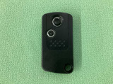 スマートキーを装備しています。鍵を差し込むことなくドアロックの開け閉めと、エンジンスタートができます。