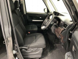 【運転席・助手席】です!実際お座りいただくのが分かりやすいと思いますので、ぜひお気軽にご来店ください♪状態もいいですよ☆