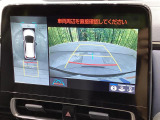 【全周囲カメラ】専用のカメラにより、上から見下ろしたような視点で360度クルマの周囲を確認することができます☆死角部分も確認しやすく、狭い場所での切り返しや駐車もスムーズに行えます。
