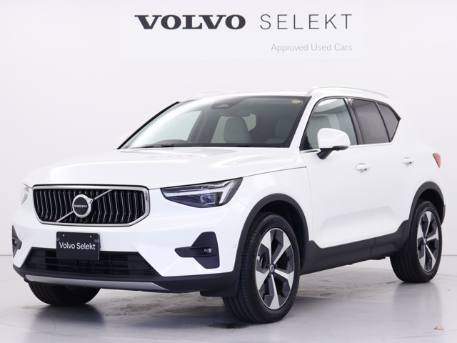 XC40 ウルトラ B4 AWD 4WD