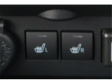 運転席/助手席シートヒーター付です。